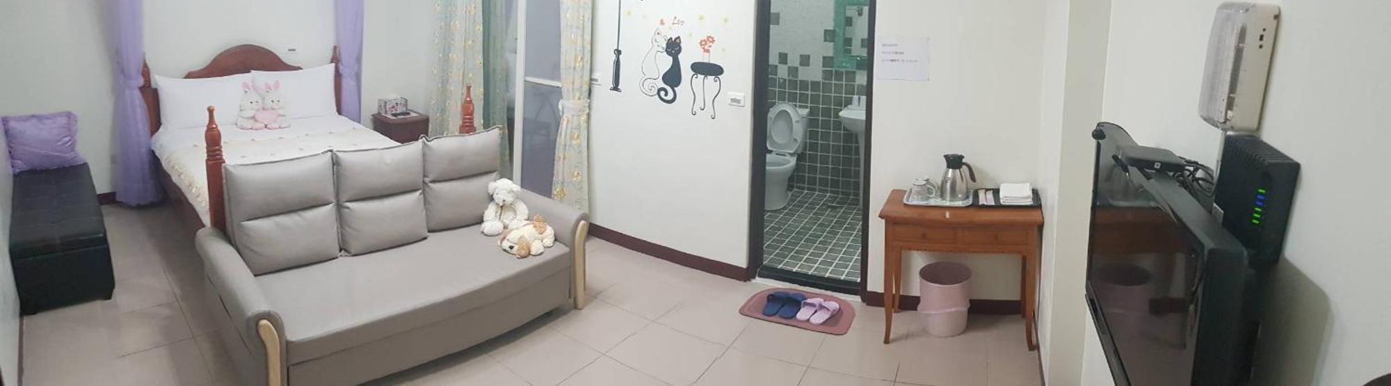 Leisure Homestay Kota Hualien Bagian luar foto
